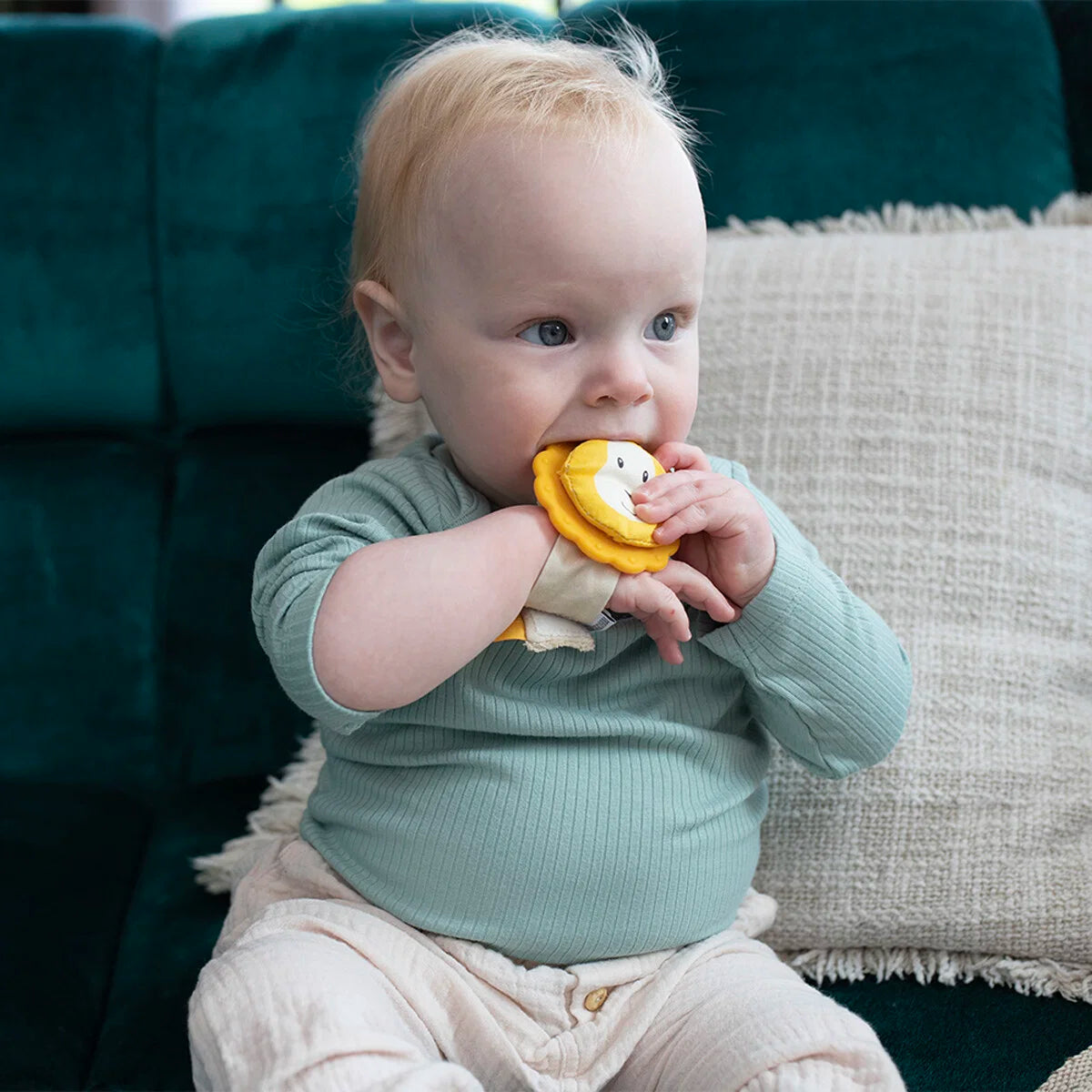 Matchstick Monkey – Wrist Teether Ludo Lion