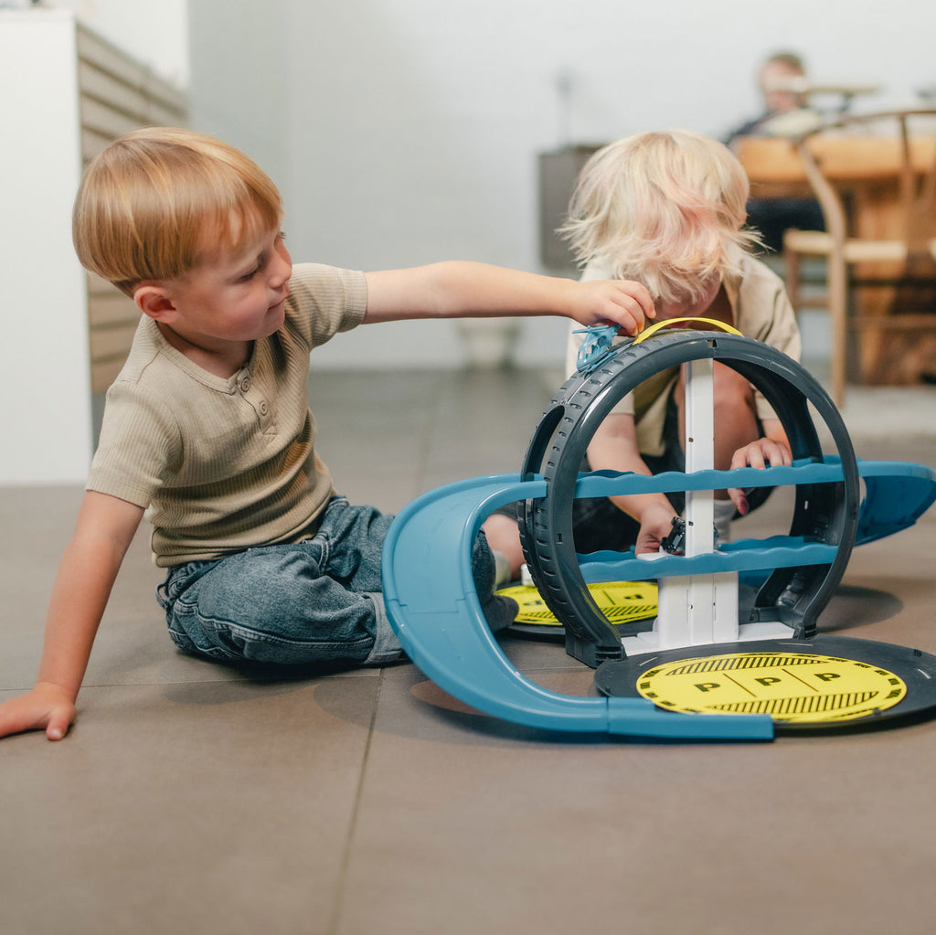 Mumuru – Legetøjsstationsbil